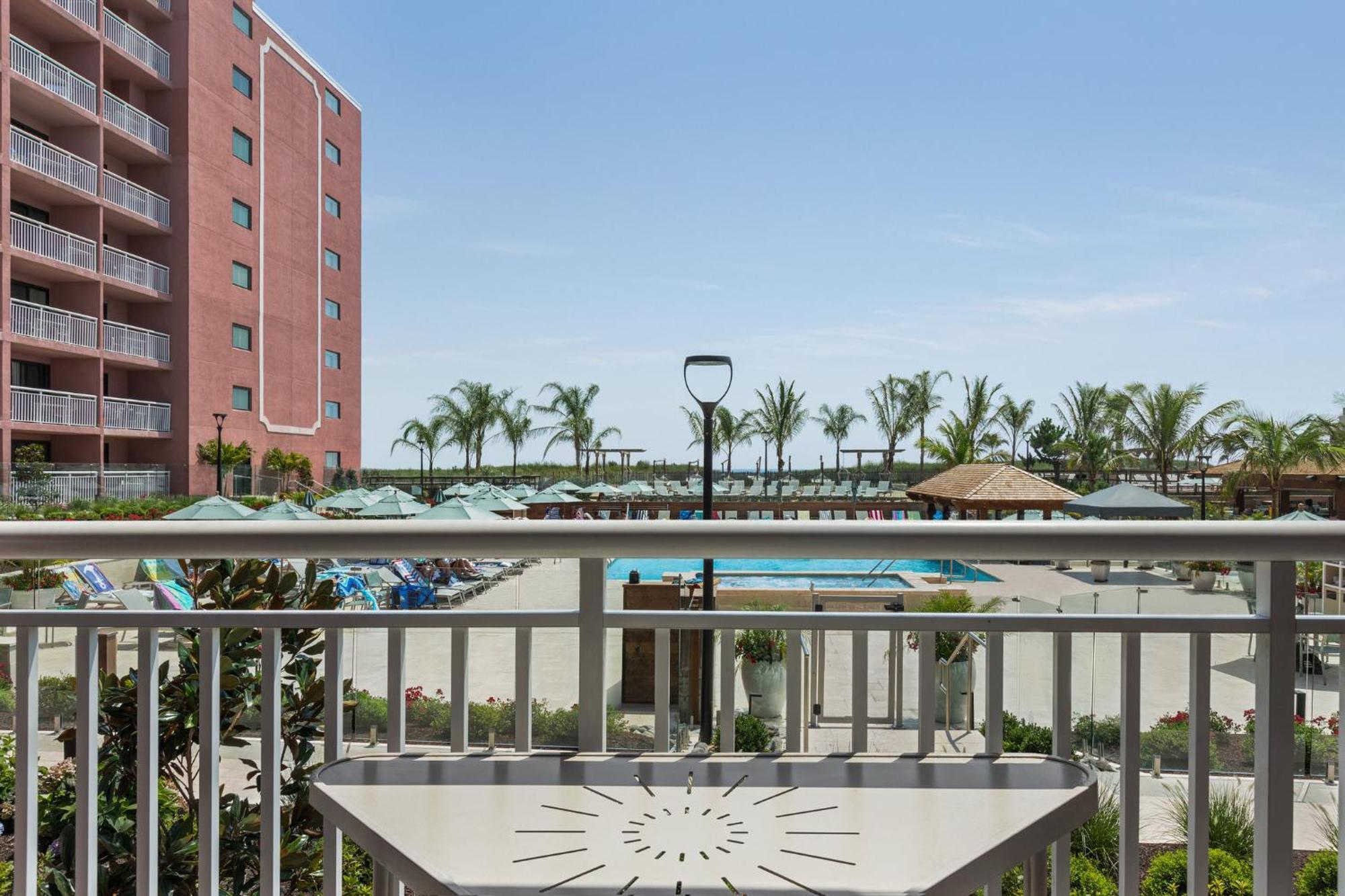 Holiday Inn Ocean City By Ihg Екстериор снимка